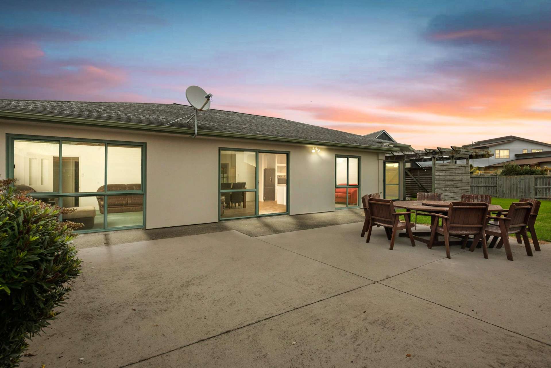 8 Athenree Heights Athenree_0