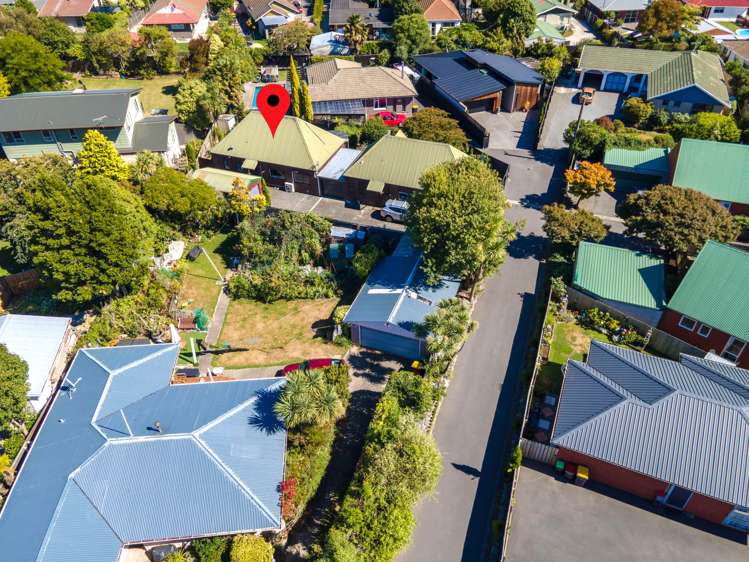 31b Larch Place Casebrook_16