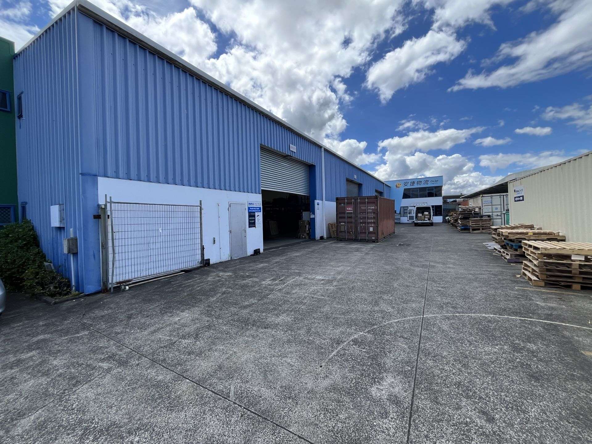 Unit A/8 Rennie Drive Mangere Manukau City Commercial Property