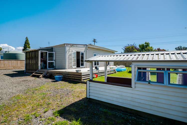 1277 Egmont Road Egmont Village_33