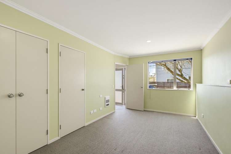 63 Haumia Street Johnsonville_9