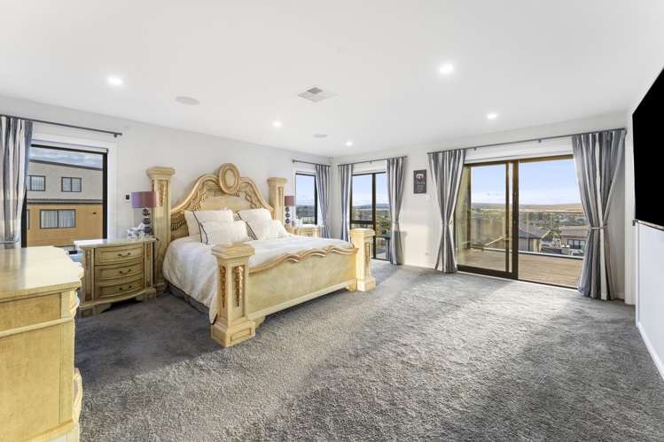 13 Michael Richard Place East Tamaki Heights_10