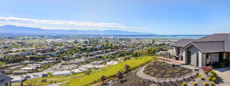 23 Resolution Place Richmond_19