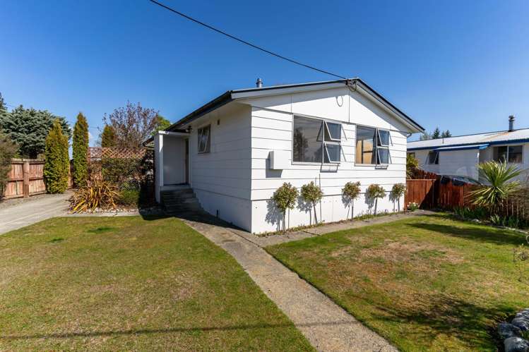 28 Omahau Crescent Twizel_20