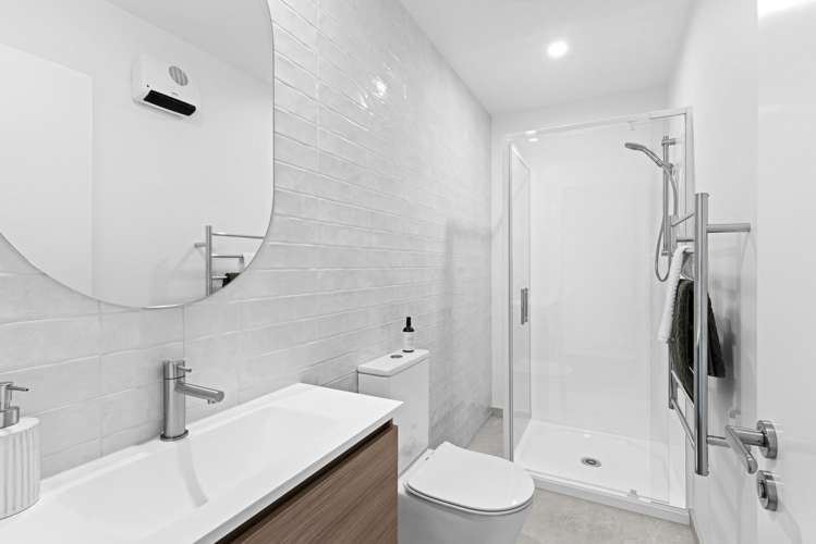 2/16 Oram Avenue New Brighton_6