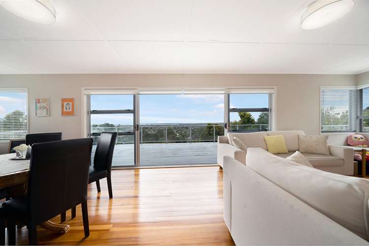 229 Golf Road Titirangi_3
