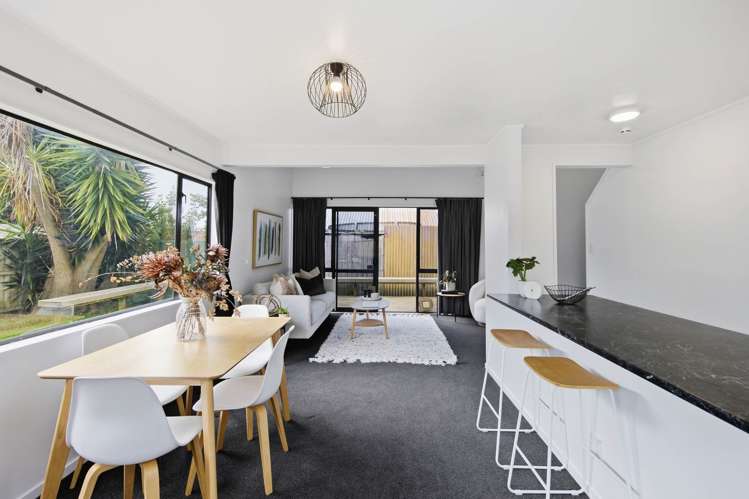 2/5 Himikera Avenue Avondale_5