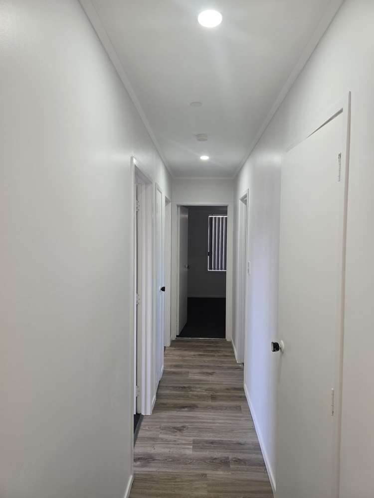 16 Glooming Place Conifer Grove Takanini_3