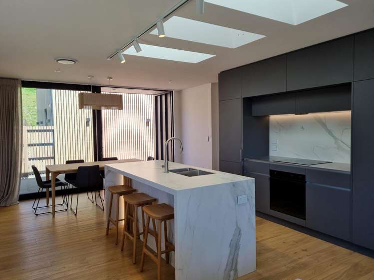 18 Station Bay Rise Lake Tekapo_14