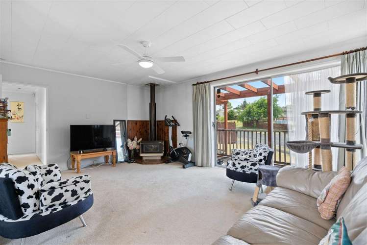11 Astor Place Manurewa_2