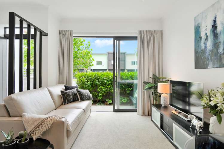 98 Squadron Drive Hobsonville_2