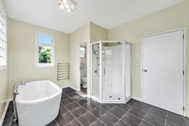 1/5 Winters Road Redwood_13