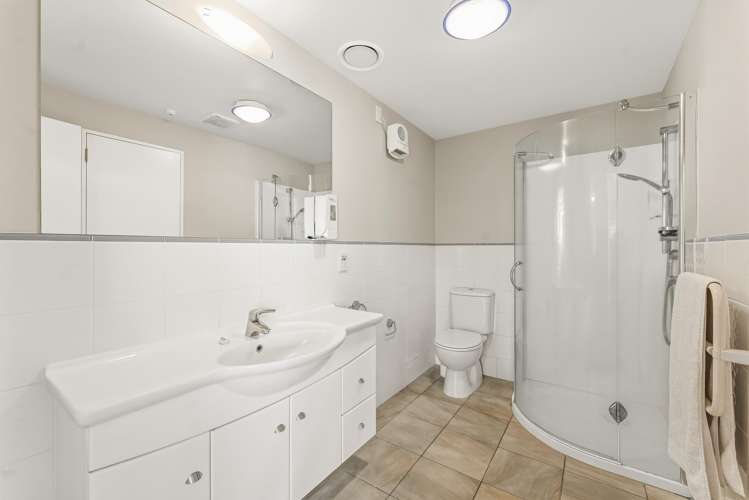 222/36 Victoria Road Mount Maunganui_13