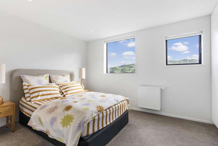 12 Jean Caldwell Way Island Bay_9