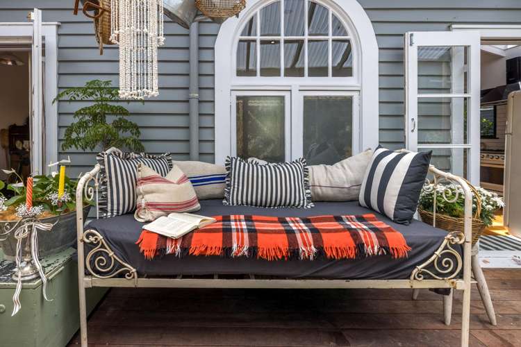 12 Waiata Road Onetangi_15