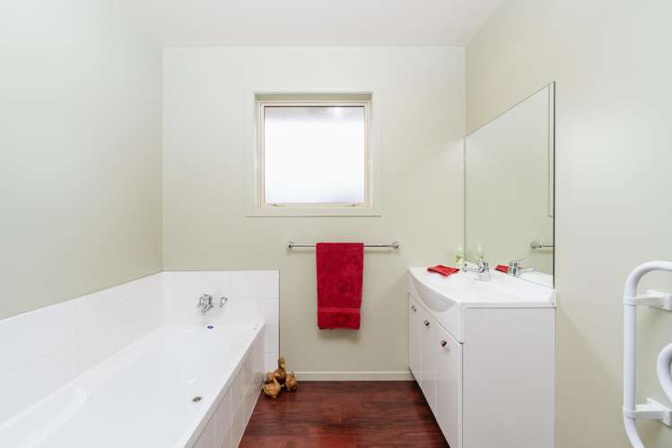 136 Factory Road Mosgiel_17