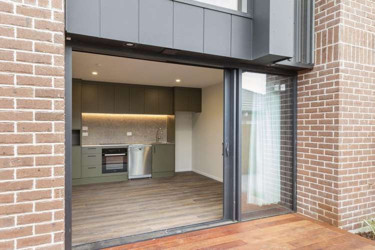 1/50 Peverel St Riccarton_14