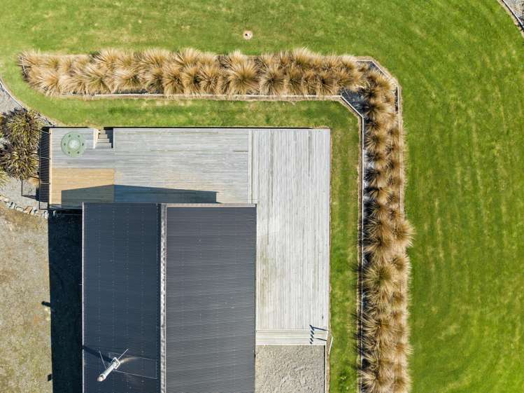 77 Tihaka Beach Road Riverton & Surrounds_37