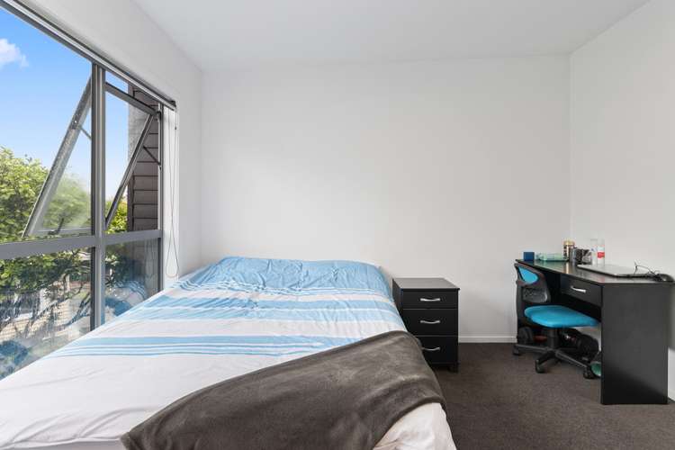 20/100 Knighton Road Hillcrest_7