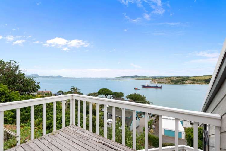 5 Weir Crescent Onerahi_16