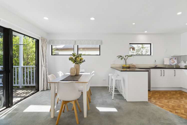 5/12 Herons Way Northcote_27