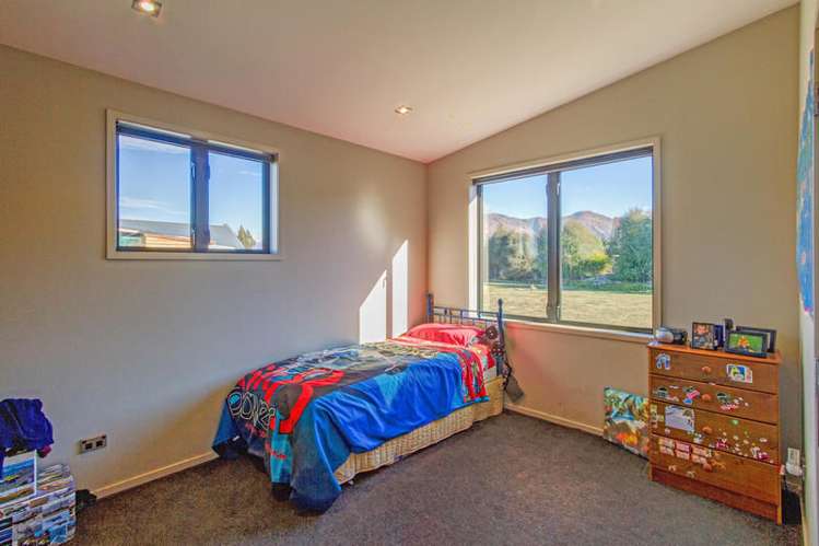 13 Balneaves Lane Albert Town_11