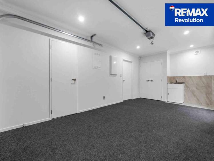 21B Blanes Road Weymouth_20