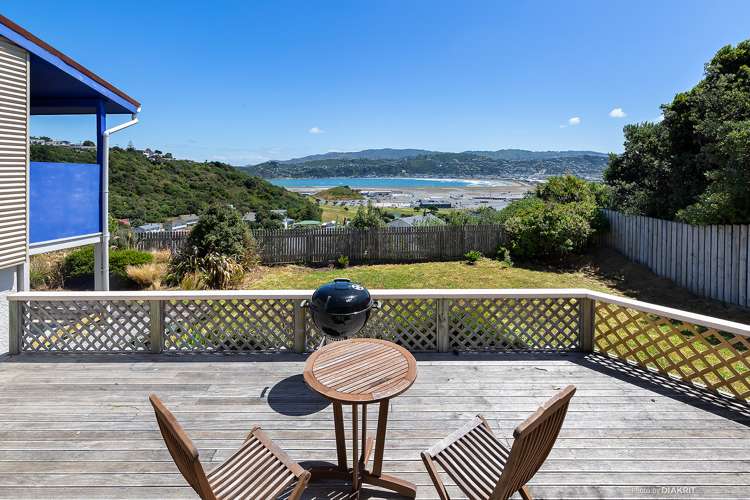 7 Tukanae Street Strathmore Park_0