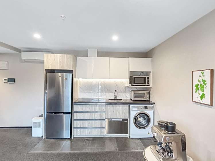 2B/207 Kilmore street 1419_4