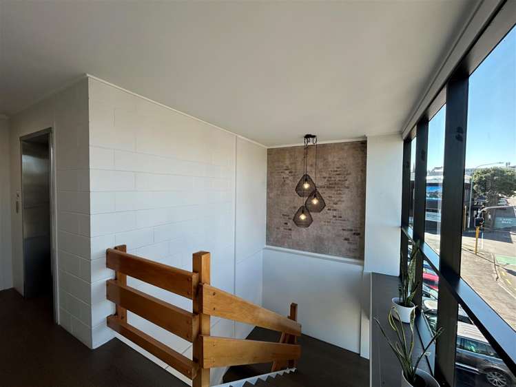 81 New North Road Eden Terrace_11