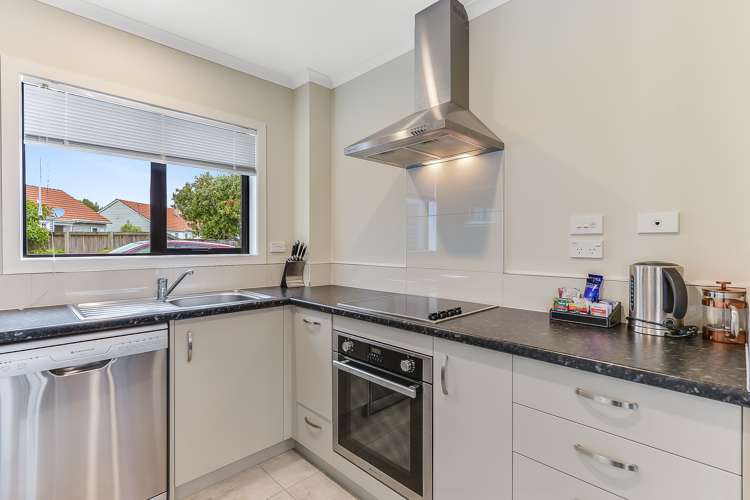 2/12 Short Street Claudelands_3