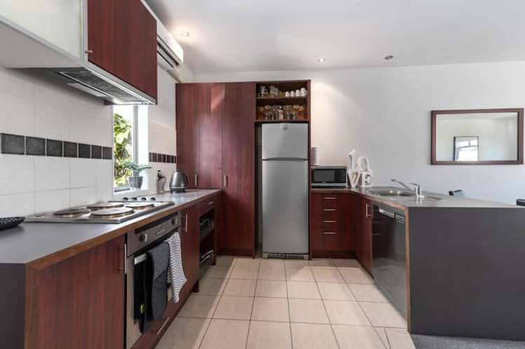 13/1420 Hamurana Road Mourea_6