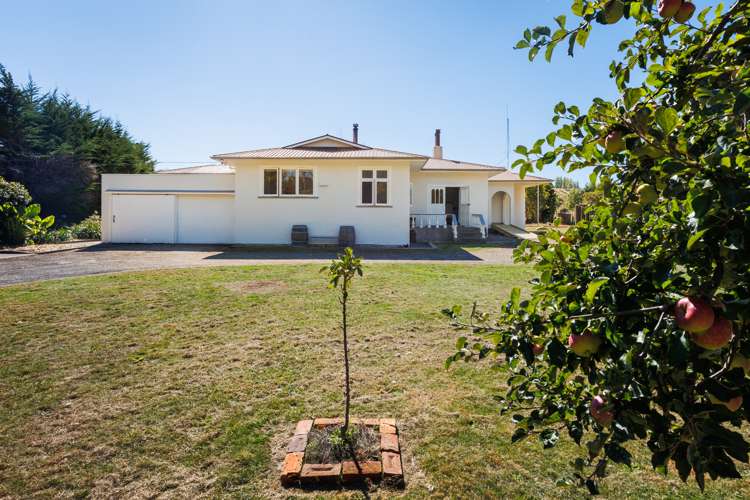 179 Leedstown Road Hunterville Rangitikei Houses for Sale One Roof