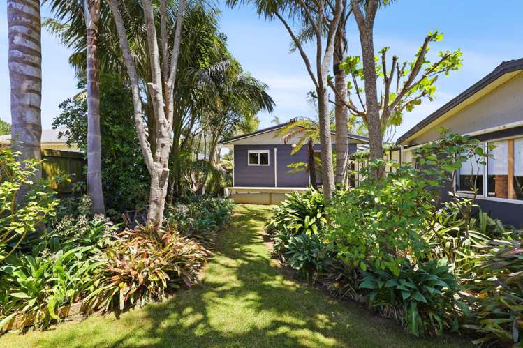 47 Taihiki Road Clarks Beach_4