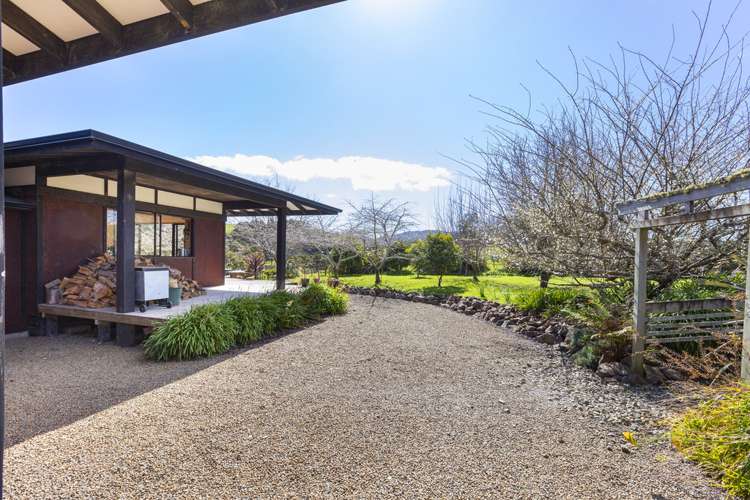 303 Gibbons Road Kaiwaka_5