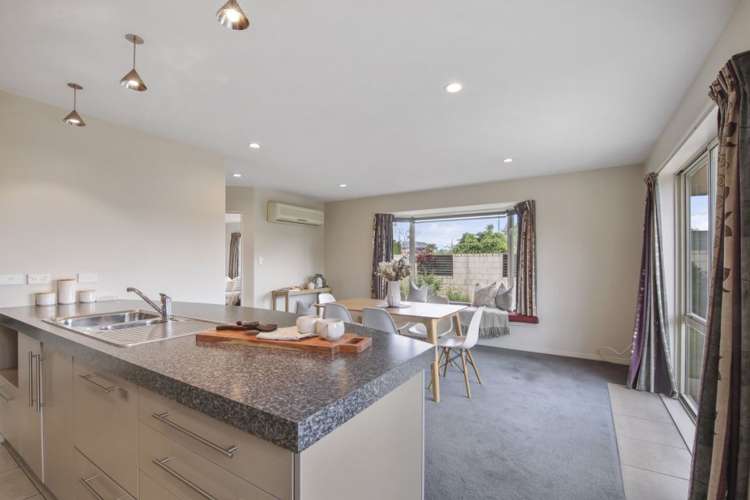 5 Harrys Way Redwood_8