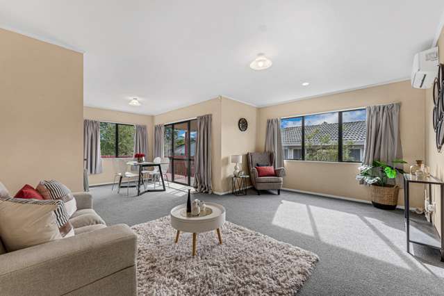 32 Hassan Drive Massey_4