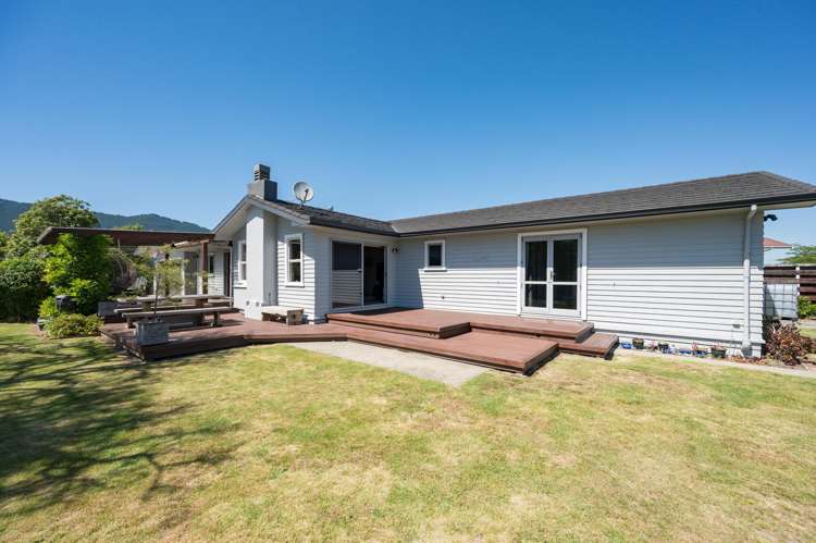 2 Collins Road Richmond_16