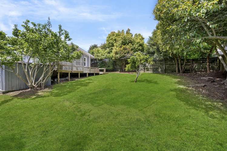 77 Vandeleur Avenue Birkdale_11