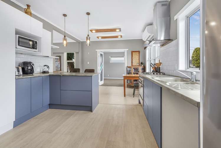 5 Sefton Crescent Chartwell_2