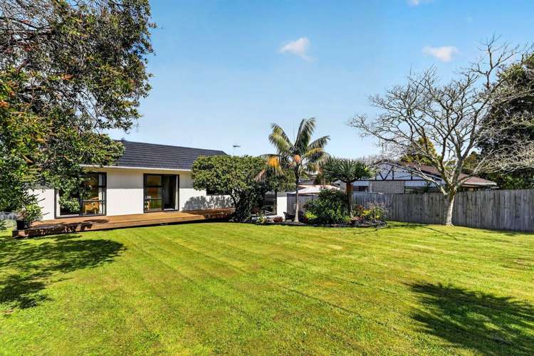 20 Albatross Road Red Beach_22