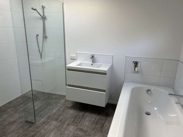 1 Denholm Road 10782_9
