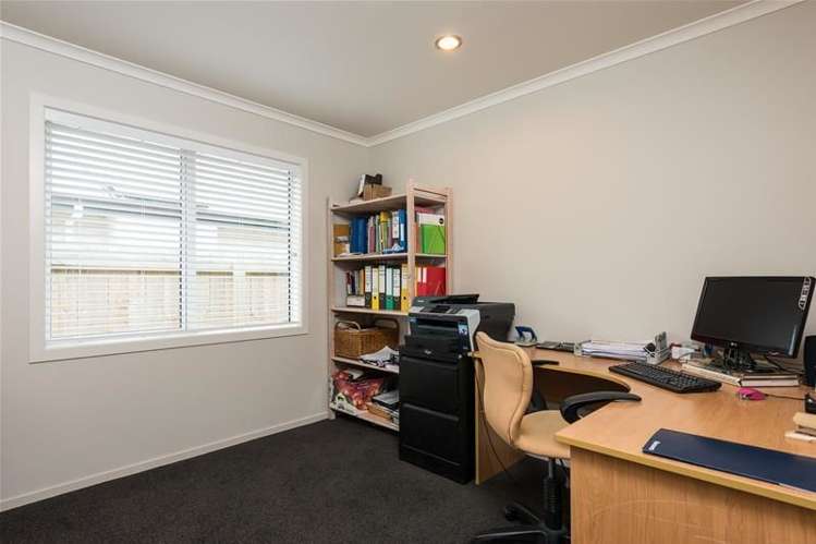 5 Ellesmere Close Pyes Pa_12