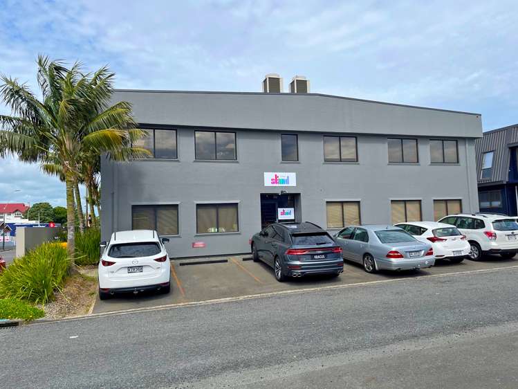 3/337 Devon Street East New Plymouth_1