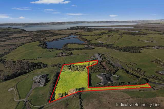 One Hectare of Potential on Kaipara Lake Road