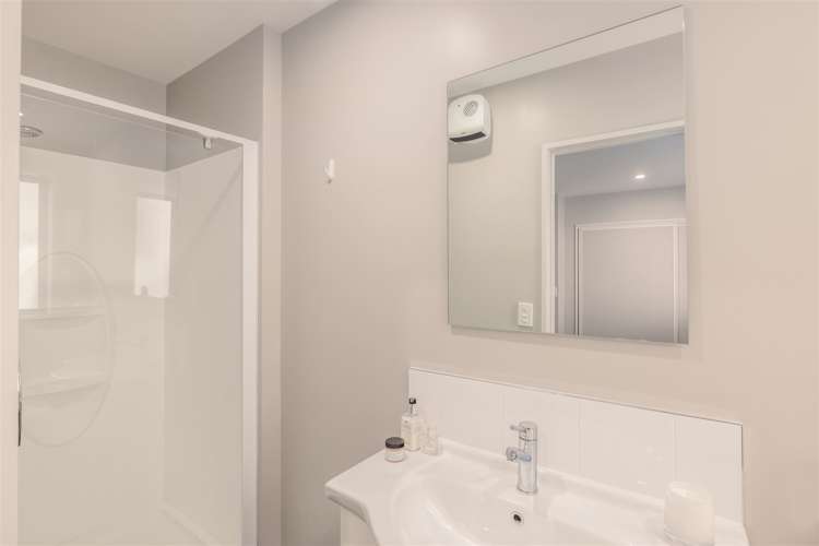 2/72 Purchas Street Saint Albans_11