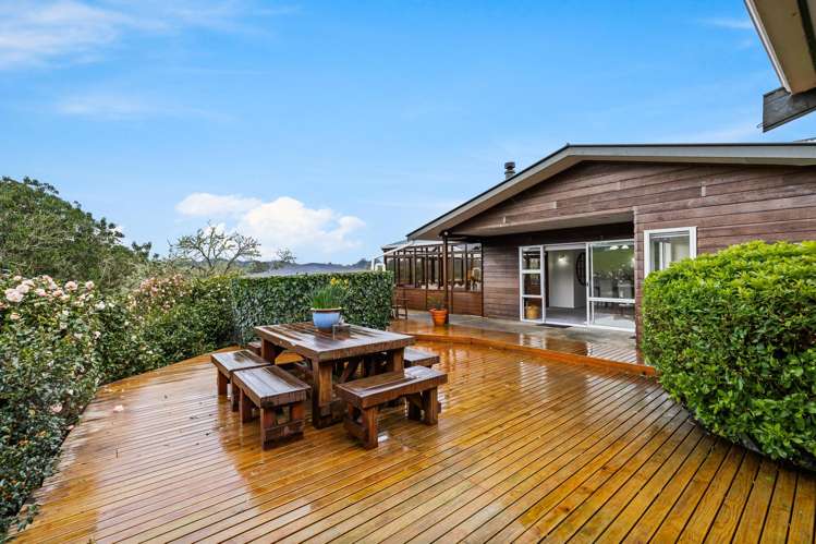 25 Hawkes Access Road Waitoki_19
