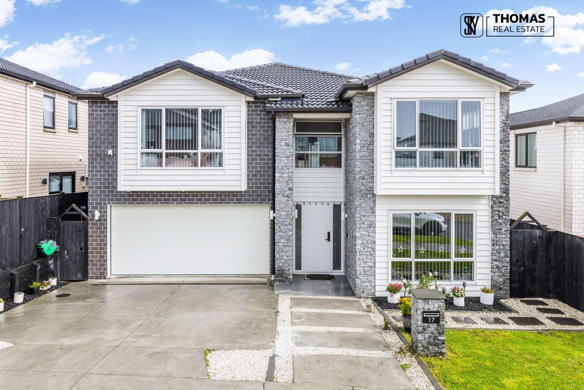 17 CARRYGAWLEY ROAD Manukau City_0