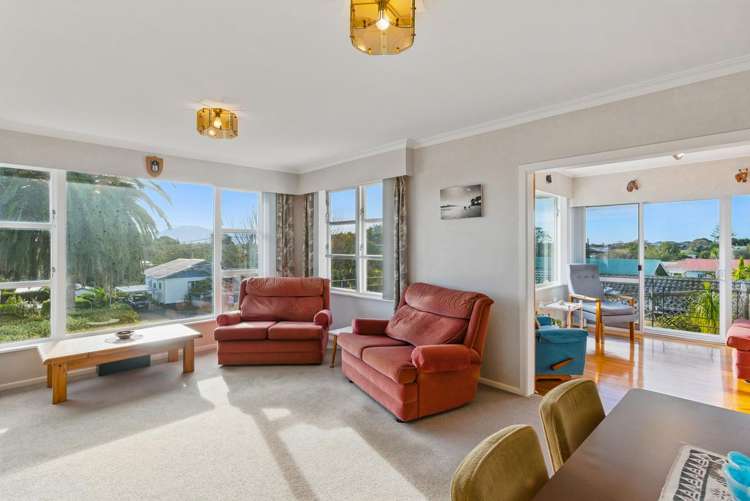 52 Kiwi Road Raumati Beach_8
