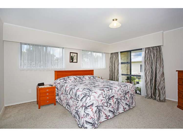 48 Edgewater Parade Waiuku_9